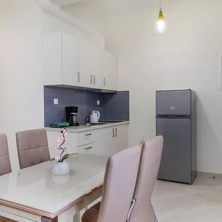 Naxian Place 3 * آغيوس بروكوبيوس